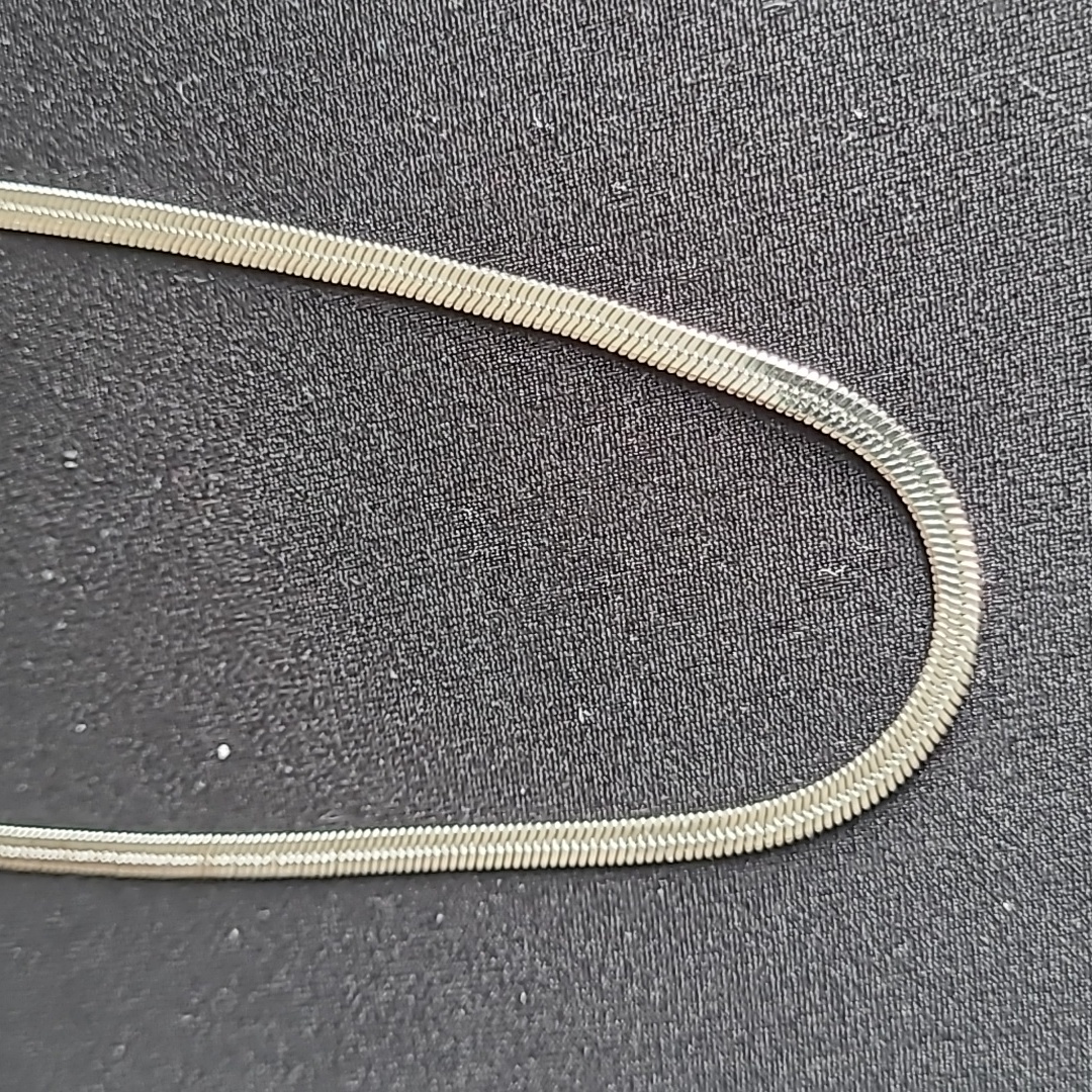 Silver Tone Necklace